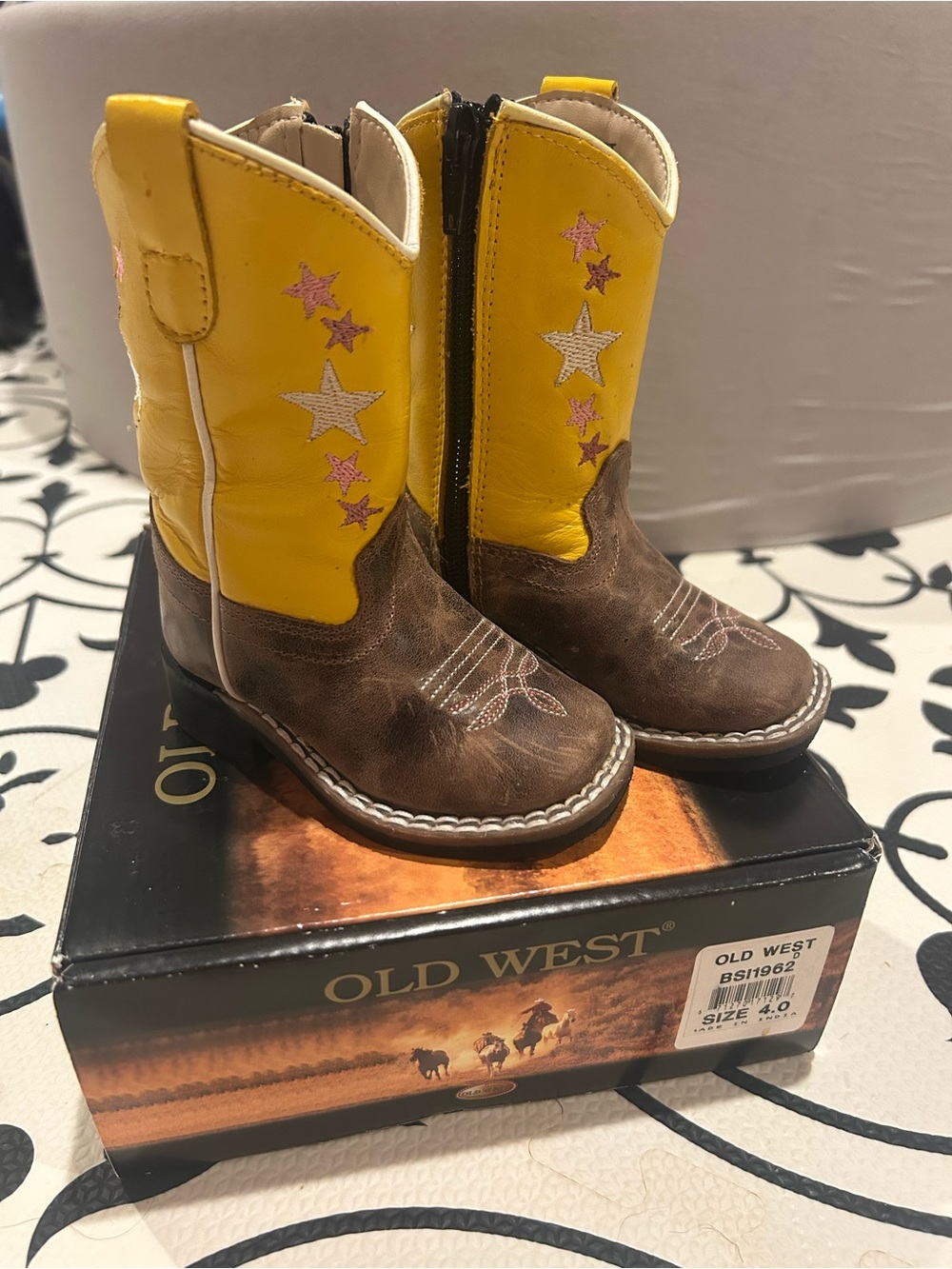 Old West Yellow, Pink, & Brown Star Embroidered Kids Cowboy Boots